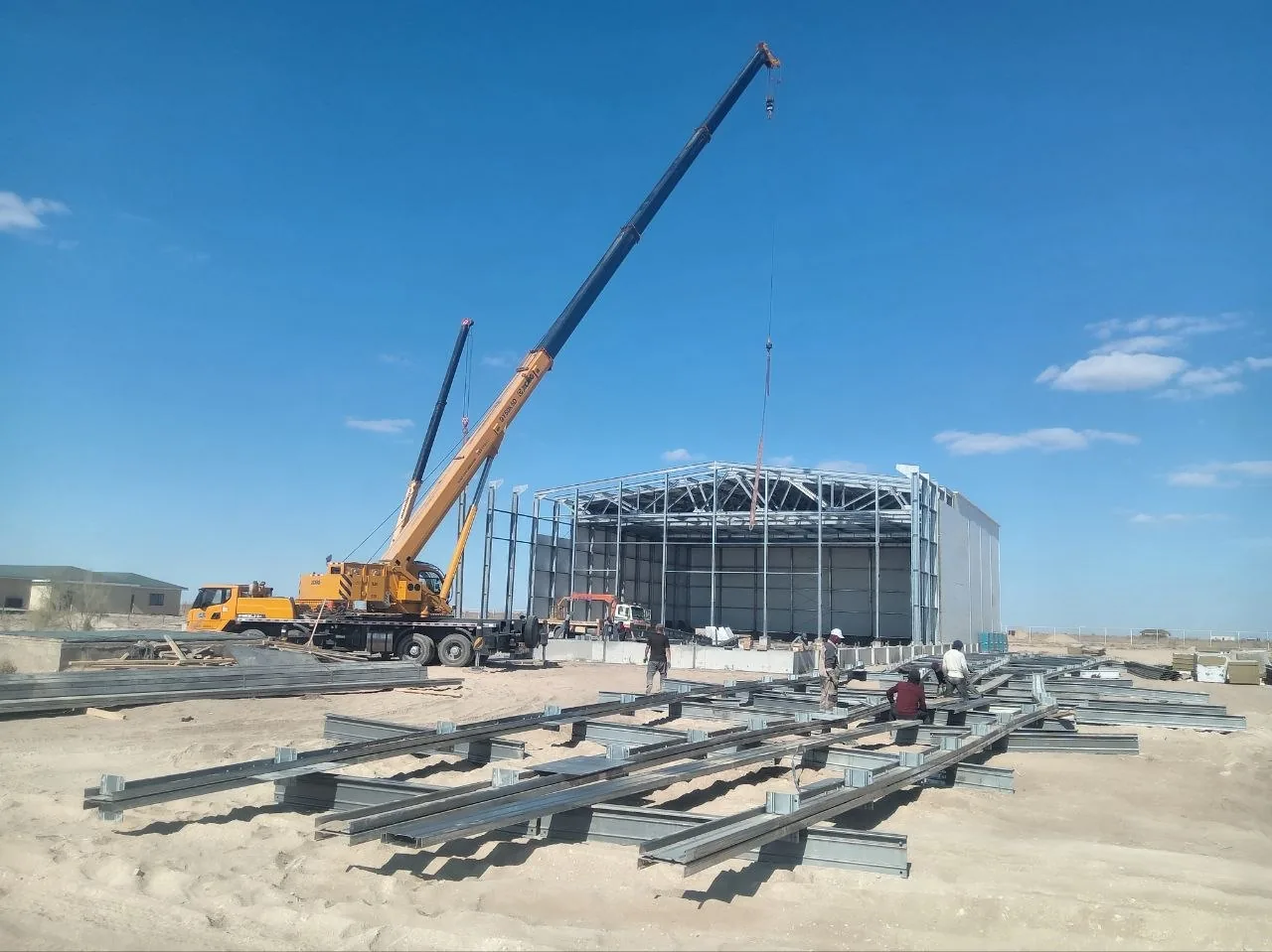 Nukus, 30-Meter Span: Zero Support Columns